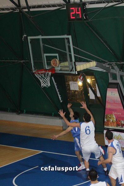 111218 sport 276_tn.jpg